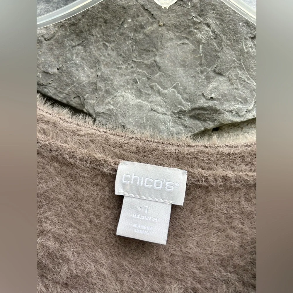 Chico's Fuzzy Eyelash Sweater Size 1 (Medium) Taupe Minimalist Super Soft & Cozy